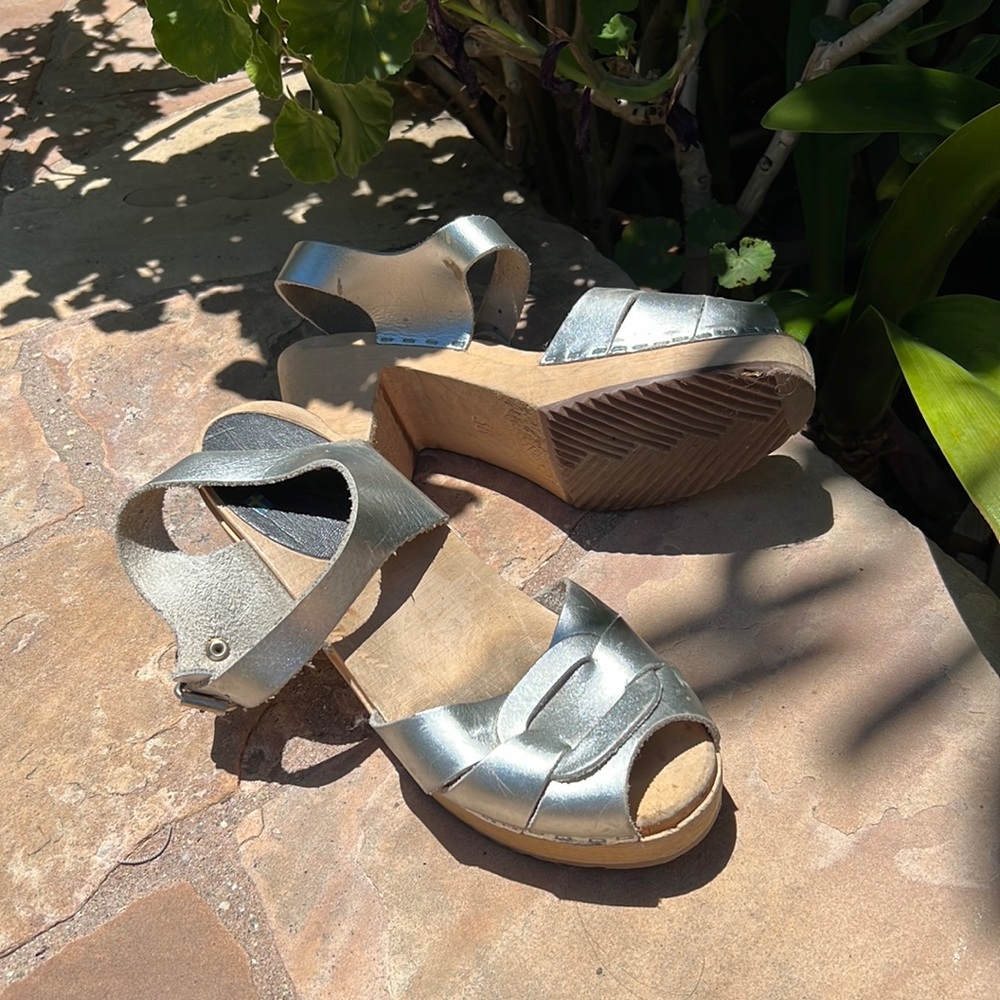 Hasbeens lottas silver leather wood platform sandals size 38